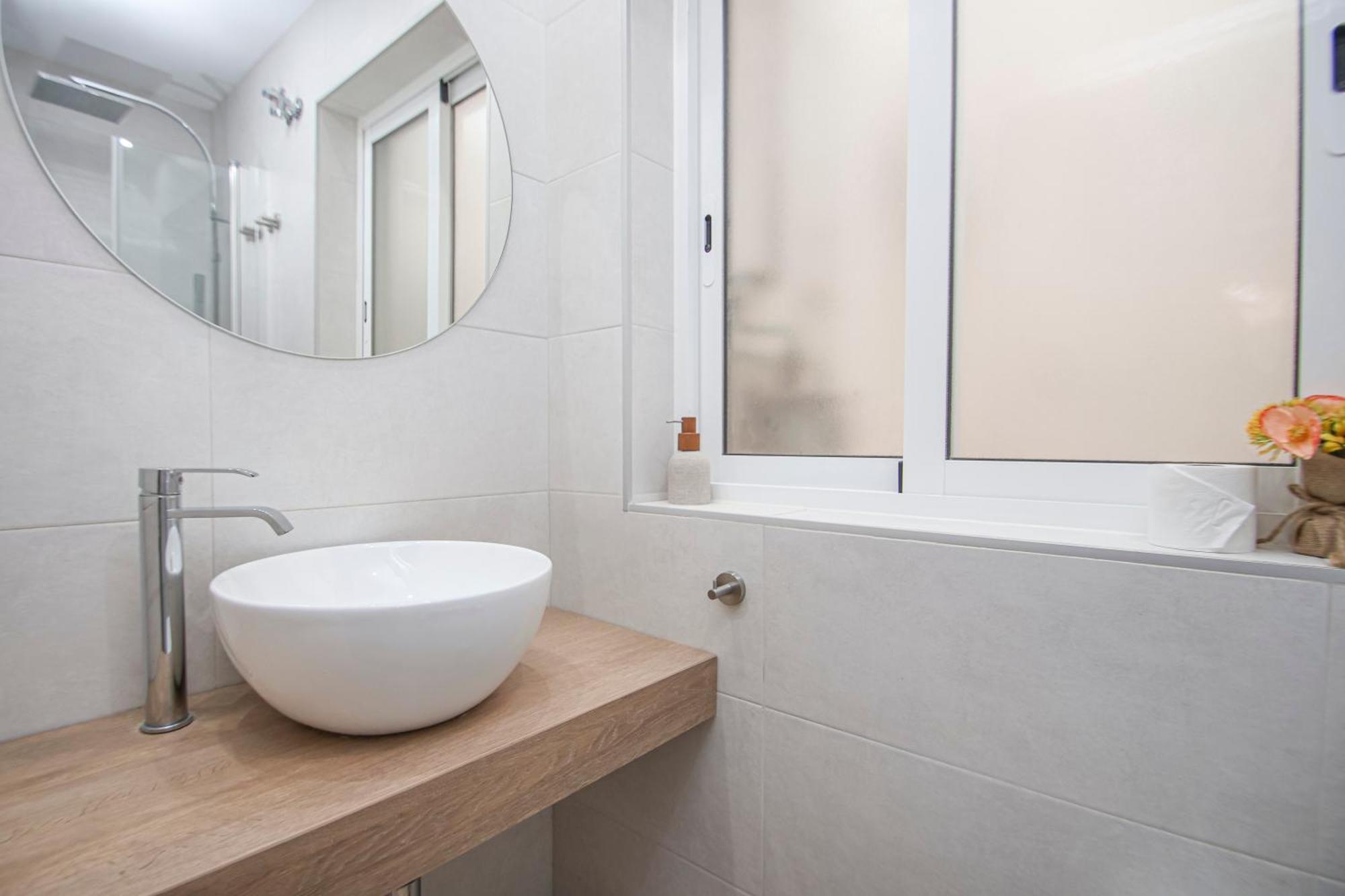 Luxurious & Spacious 4br Next To Cathedral Appartement