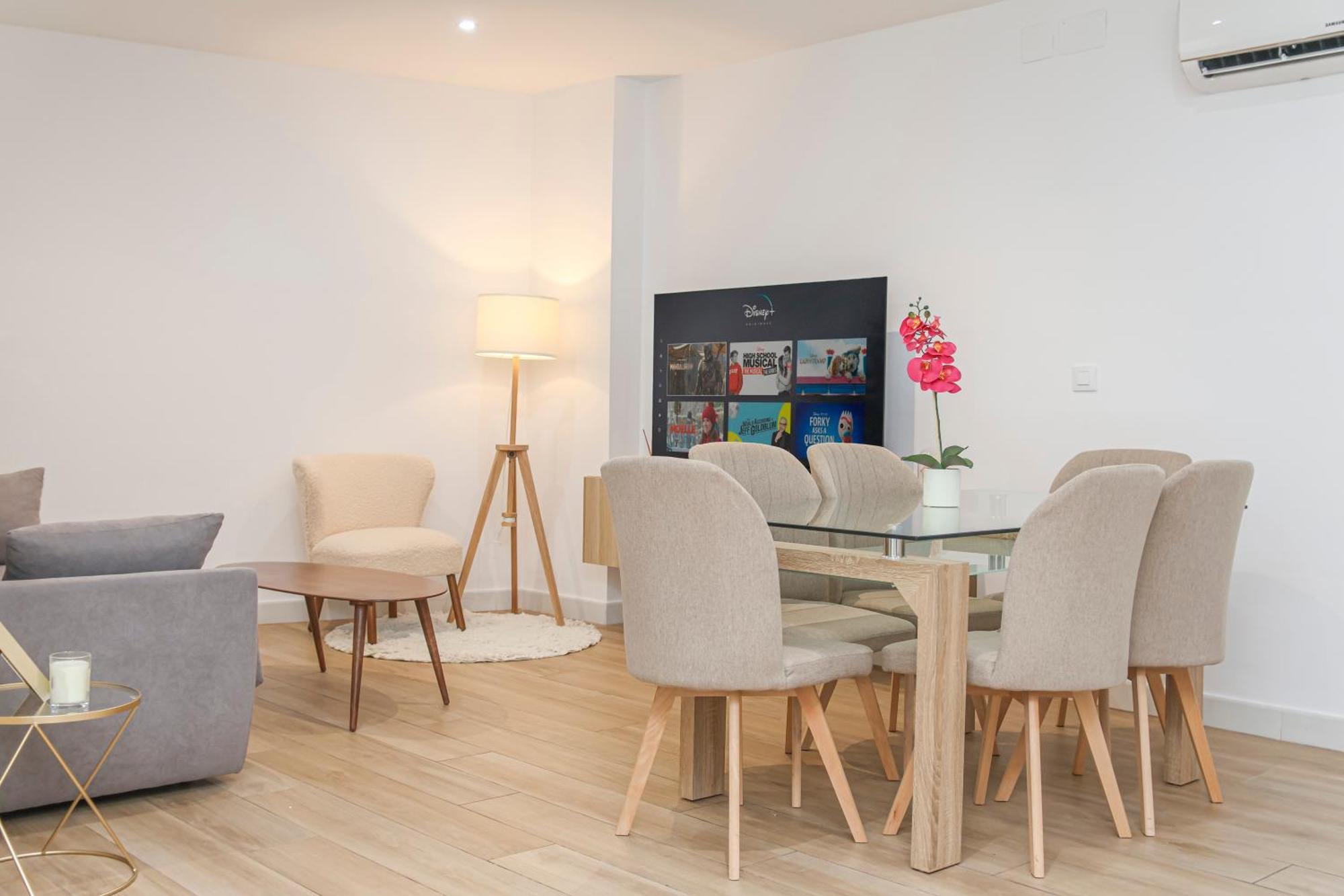 Luxurious & Spacious 4br Next To Cathedral Appartement *