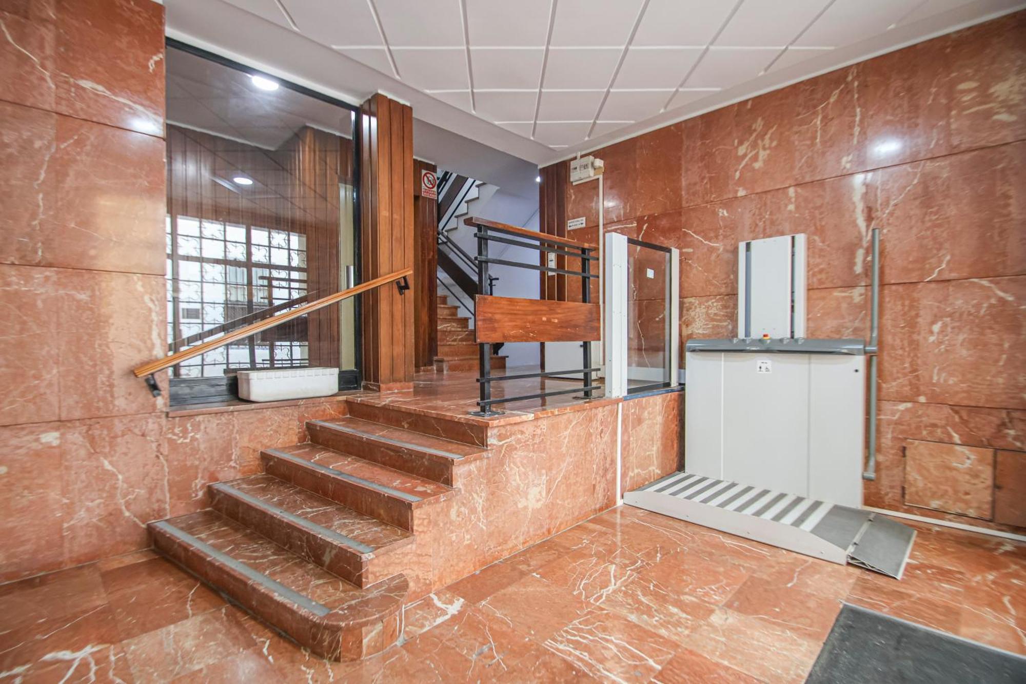 Luxurious & Spacious 4br Next To Cathedral Appartement *